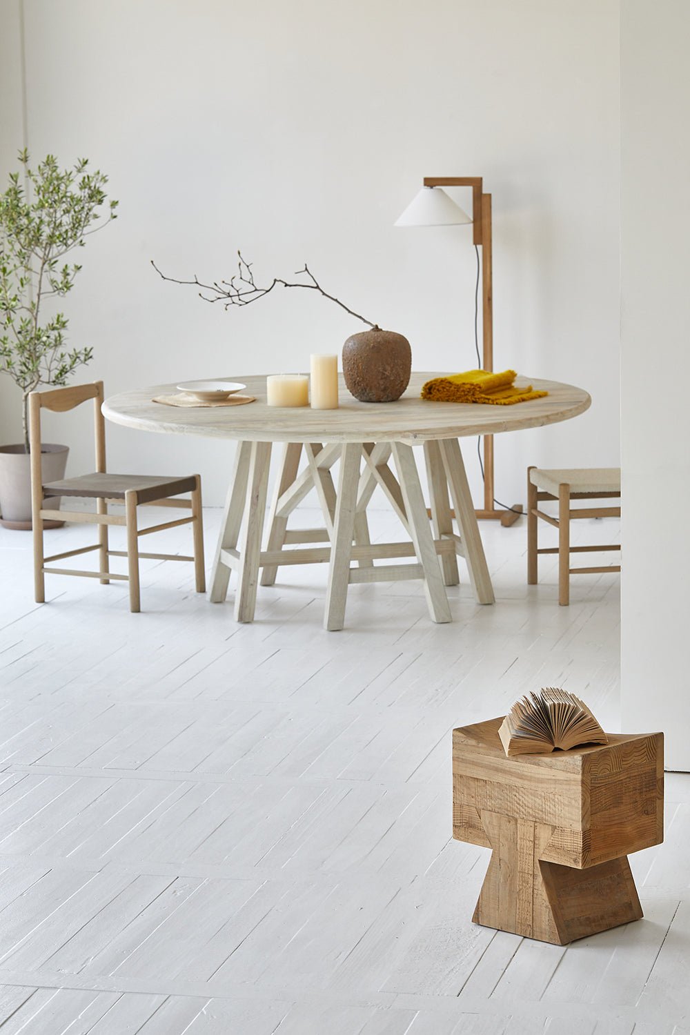 The Return of Natural Materials in Interior Design - natage