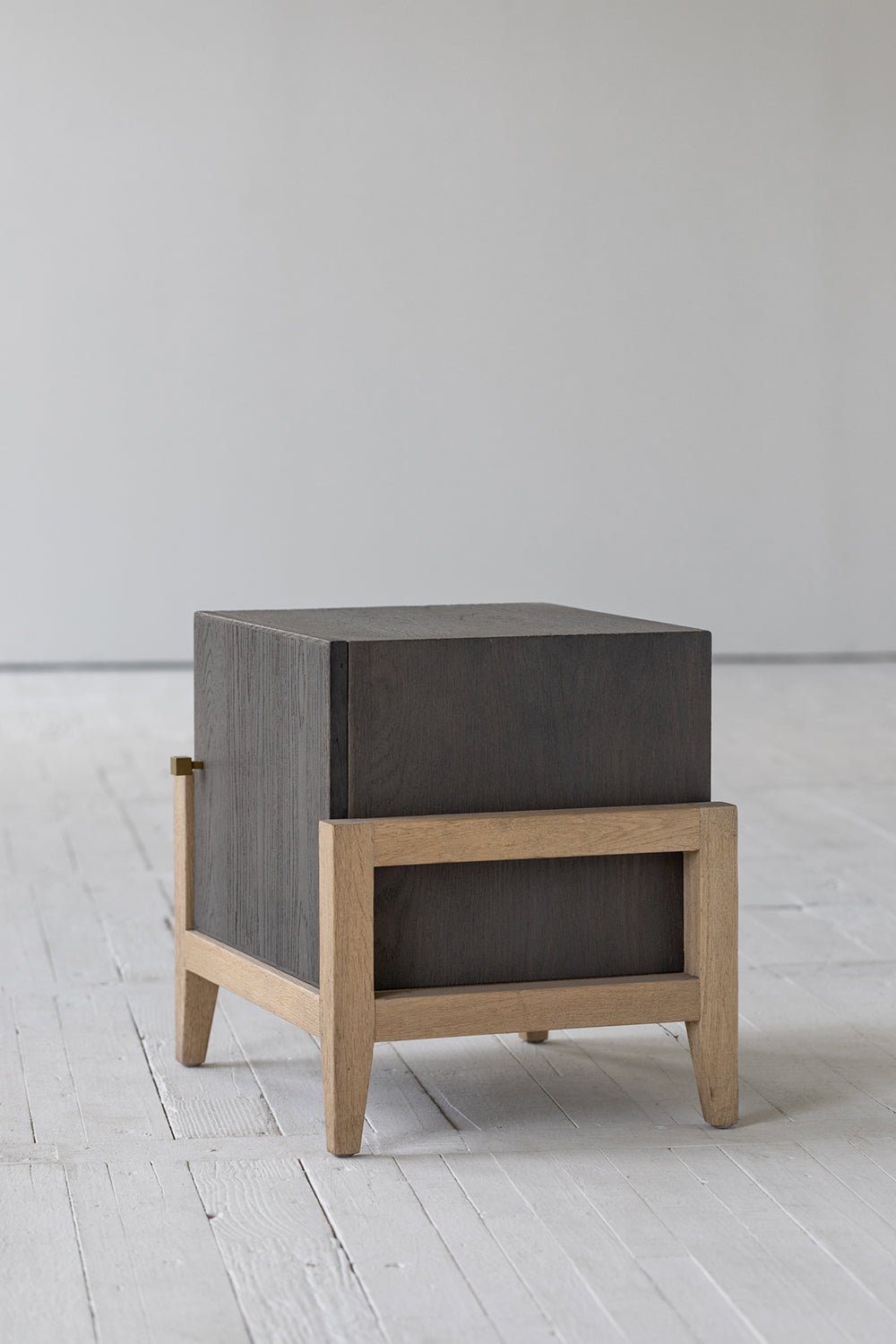 Aksel Bedside Table - Sidetable | Natage